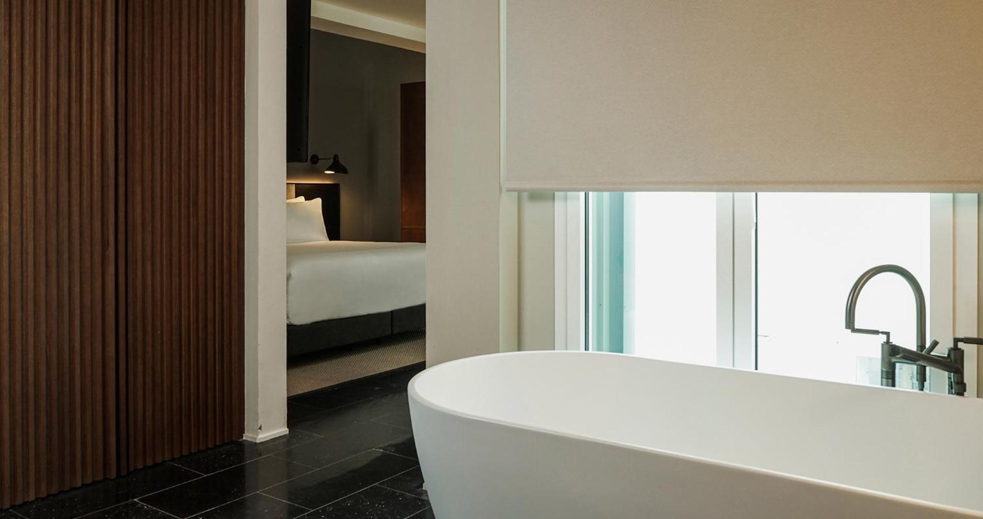 Mercer Plaza Sevilla 5 Gl Hotel