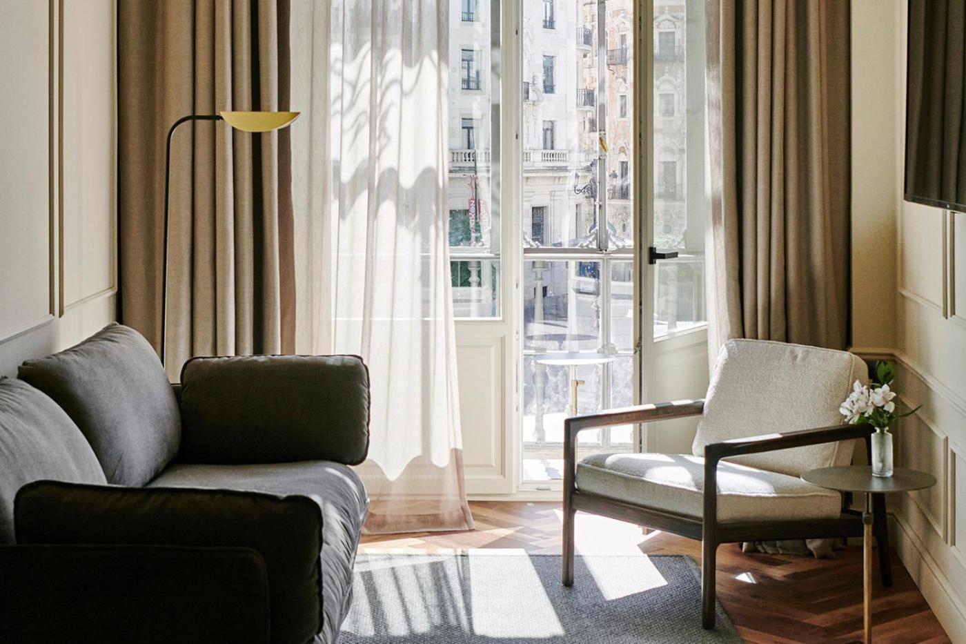 Mercer Plaza Sevilla 5 Gl Hotel Seville